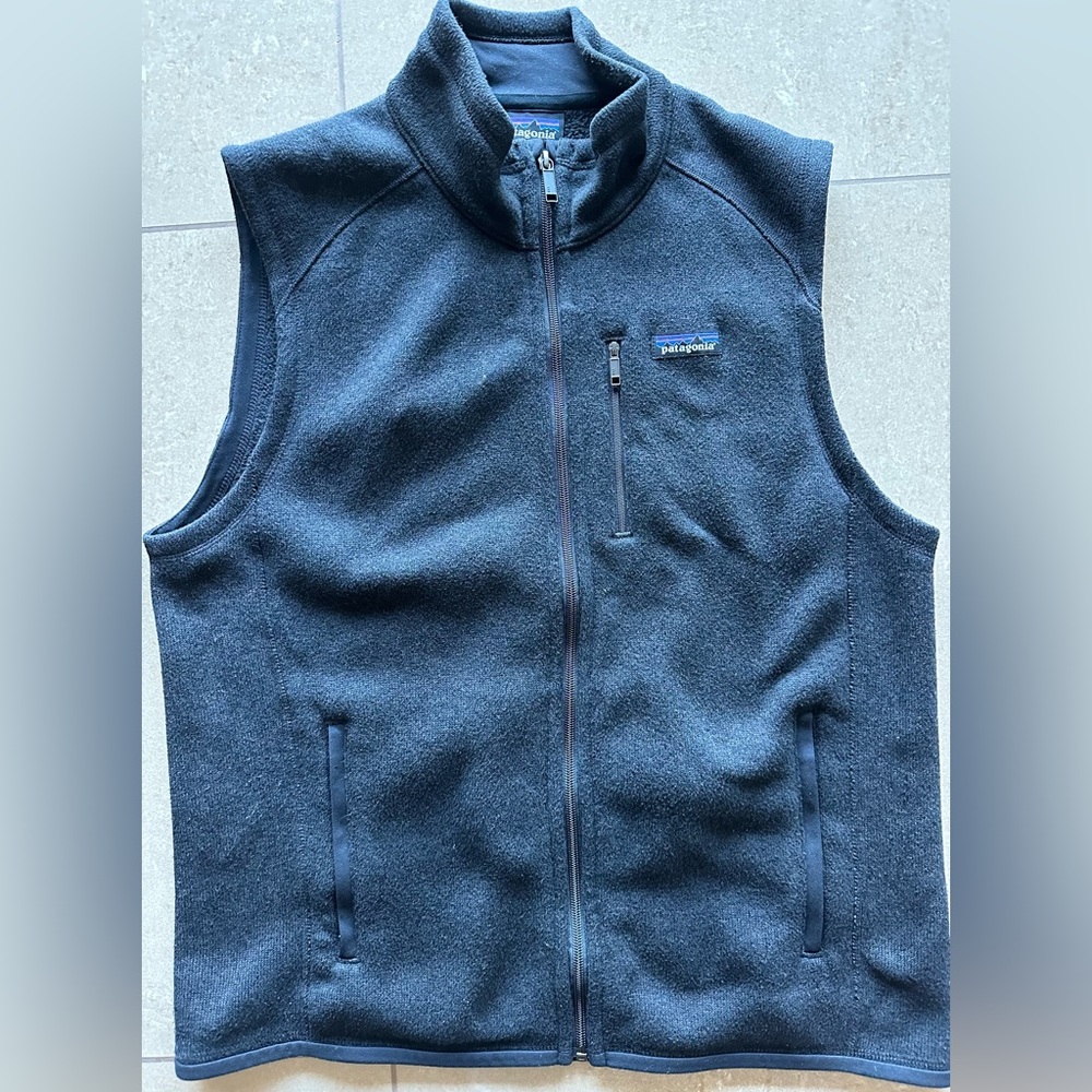 Patagonia Men's Better Sweater Vest SIZE LARGE like new